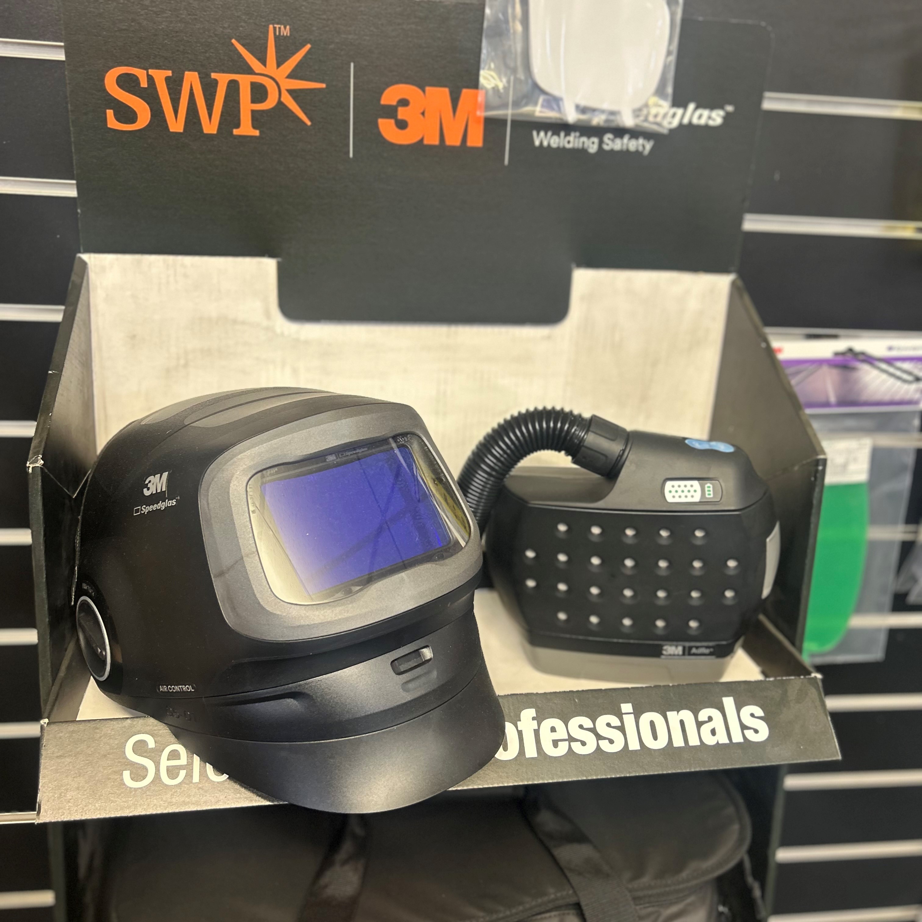 When Do You Need an Air-Fed Welding Mask? When Do You Need an Air-Fed Welding Mask?